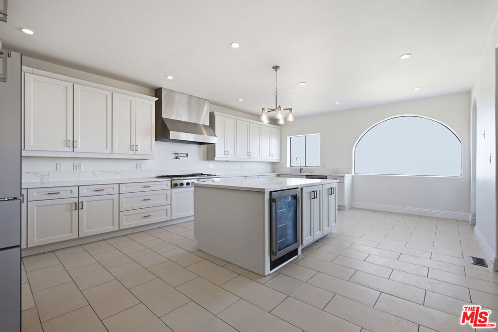 MLS #26838935 image #15
