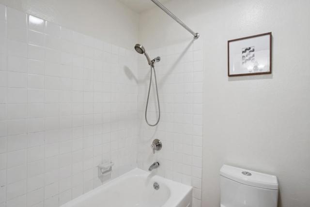 357 Half Moon Lane, Daly City CA: https://media.crmls.org/mediaz/b2a73adb-683a-48f4-87eb-282b522dbd92.jpg