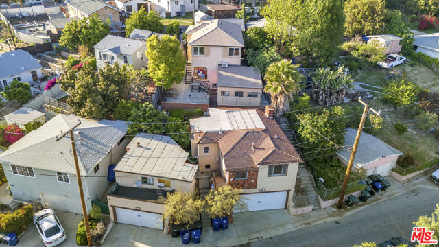 3733 Bostwick Street, Los Angeles CA: https://media.crmls.org/mediaz/b2a78d84-b8c2-4624-909d-4b9ddb5b56e7.jpg