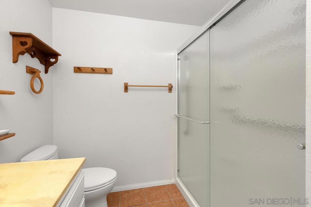 MLS #250042065SD image #17