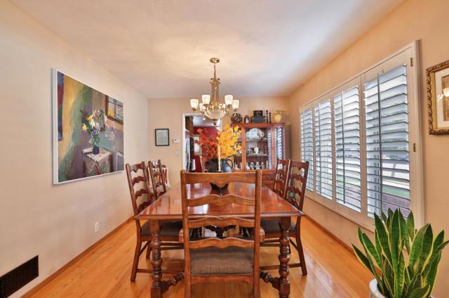 805 E Taylor Street, San Jose CA: https://media.crmls.org/mediaz/b2a8dae4-f686-49d6-87f3-3837734ea61a.jpg