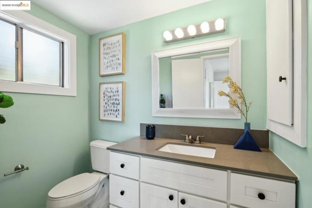 10 Wilding LN, Oakland CA: https://media.crmls.org/mediaz/b2a96bd2-8a8a-4723-b44e-eaf1e85529c1.jpg