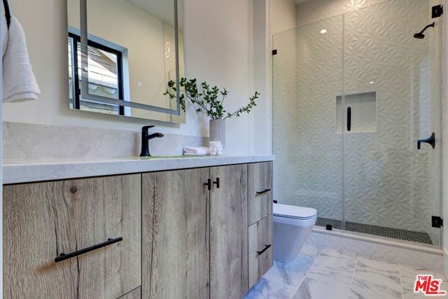 1246 Morningside Way, Venice CA: https://media.crmls.org/mediaz/b2abb72b-7a66-4a10-b89e-aabb6375b795.jpg