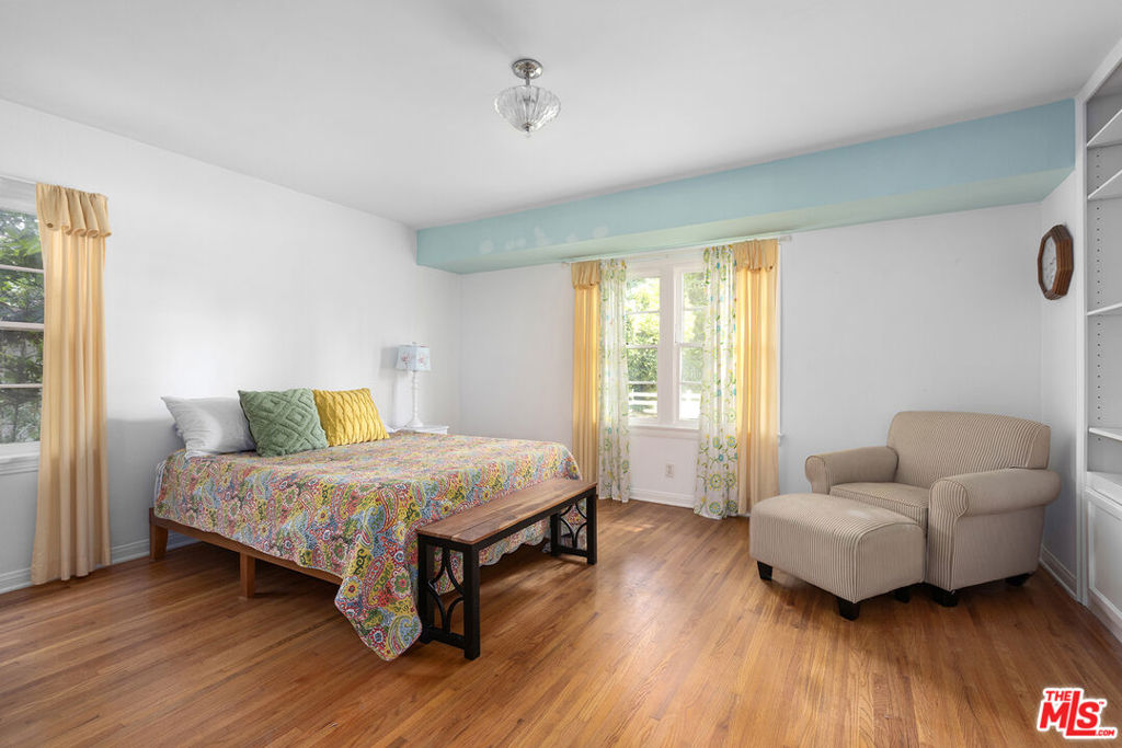 4909 Morse AvenueSherman Oaks img 13