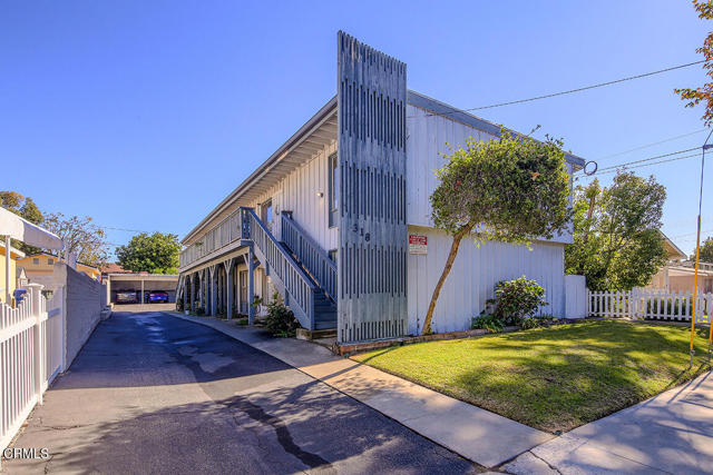 Detail Gallery Image 4 of 20 For 318 S Canyon Bld, Monrovia,  CA 91016 - – Beds | – Baths