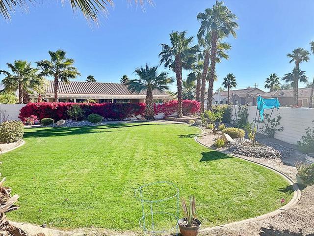 80372 Camino San Lucas, Indio CA: https://media.crmls.org/mediaz/b2ae687e-b7fe-4242-9b9b-a0ffd61e8375.jpg
