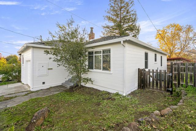 80 Hilltop Drive, San Carlos CA: https://media.crmls.org/mediaz/b2ae8c18-f58d-4e27-b45e-928b60c823f9.jpg