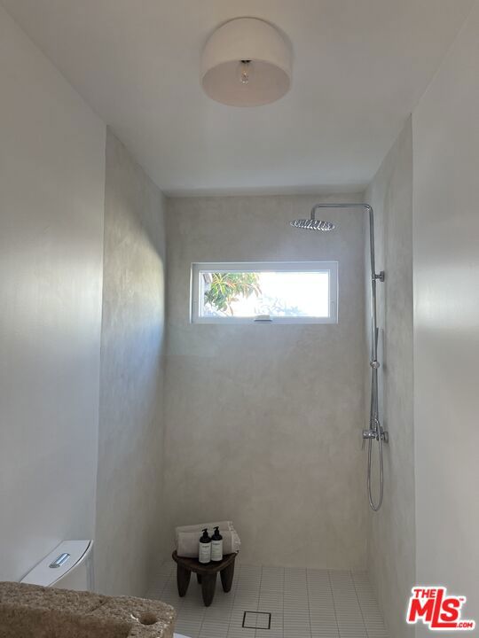 2306 Pisani Place, Venice CA: https://media.crmls.org/mediaz/b2aea603-17fd-4b27-abe1-31a6cd7c84e4.jpg