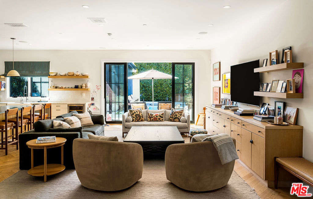 MLS #26857291 image #3