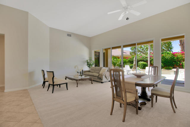 35925 Rosemont Drive, Palm Desert CA: https://media.crmls.org/mediaz/b2b0e377-4982-401e-a573-d857d568cd5f.jpg