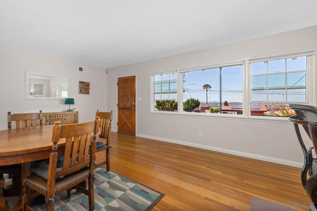2467 56th Street - photo 7