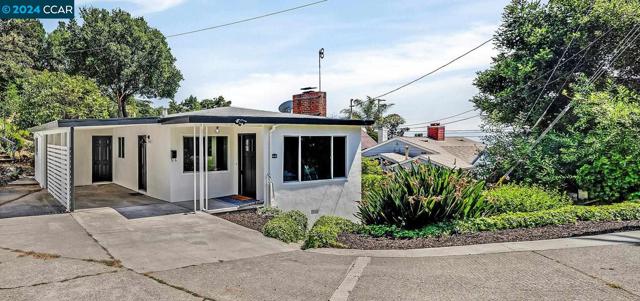 4170 Maple Ave, Oakland, California 94602, 2 Bedrooms Bedrooms, ,1 BathroomBathrooms,Single Family Residence,For Sale,Maple Ave,41064201