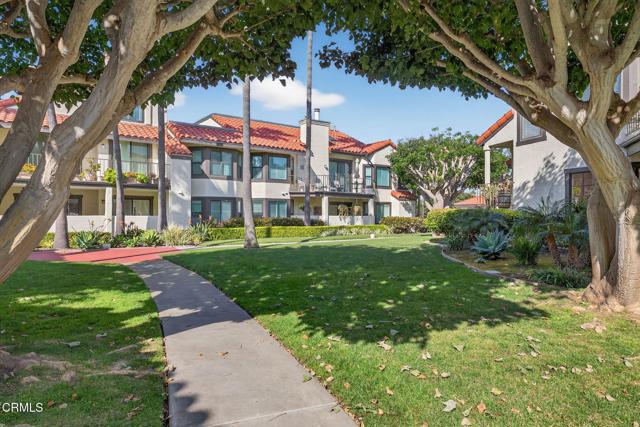 Detail Gallery Image 32 of 62 For 1943 San Tropez Cir, Oxnard,  CA 93035 - 2 Beds | 2 Baths