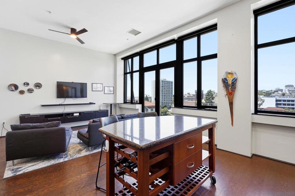 1551 4th Ave - photo 4