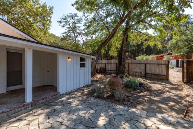 20500 CACHAGUA Road, Carmel Valley CA: https://media.crmls.org/mediaz/b2b389dc-05a0-418f-941b-3d2dbb58ea4f.jpg