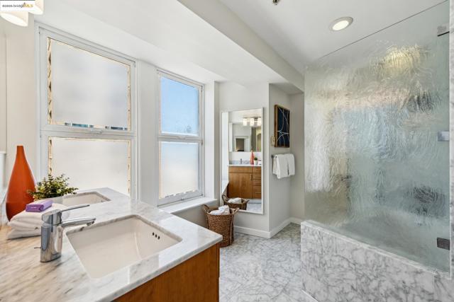 1615 Broadway, Oakland CA: https://media.crmls.org/mediaz/b2b4cfad-7f13-4d50-b8b3-55ddeb04537f.jpg