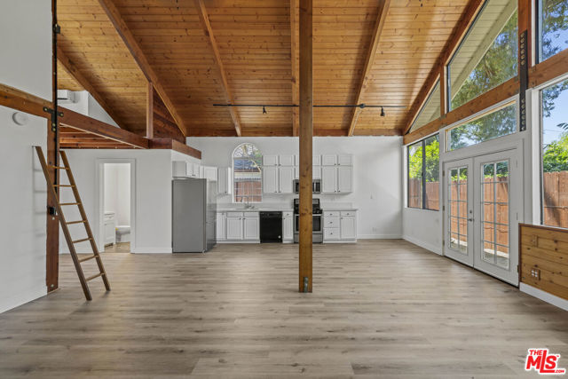 11151 Hortense Street, North Hollywood CA: https://media.crmls.org/mediaz/b2b4e856-23ee-4a8f-b9a8-6ea5fc2a2a9d.jpg