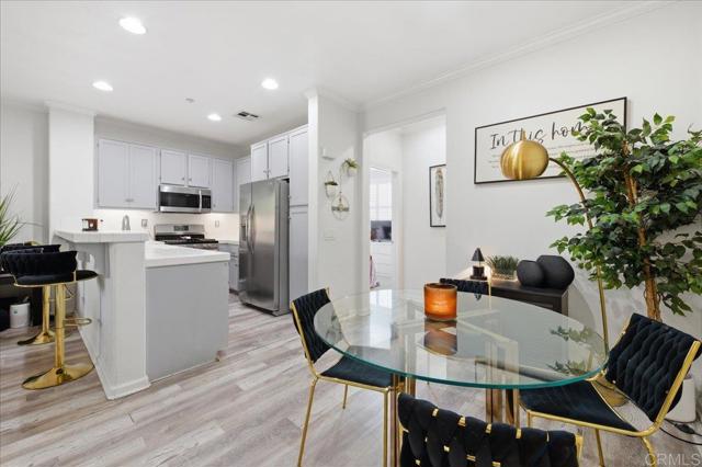 Image 3 of 48 For 2725 Apricot Court