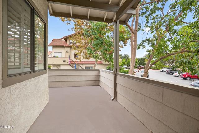 MLS #V1-33263 image #5