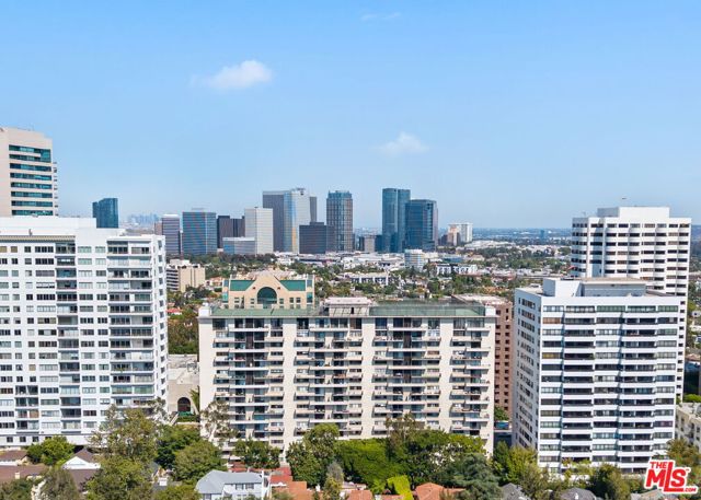 10535 Wilshire Boulevard, Los Angeles CA: https://media.crmls.org/mediaz/b2ba1abf-aaa6-4a50-9039-f878ddf6542c.jpg