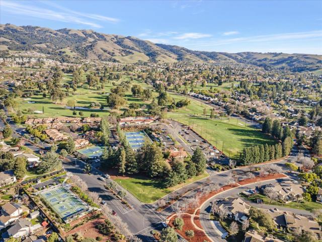 7638 Falkirk Drive, San Jose CA: https://media.crmls.org/mediaz/b2bb3f12-5dd1-493c-bf01-4f9859fba4db.jpg