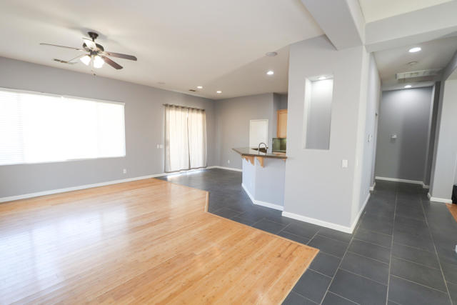 Image 4 of 23 For 68776 Prospect Way