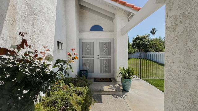 11686 Cacao Court, San Diego CA: https://media.crmls.org/mediaz/b2bb8275-f520-4dbf-9aae-5727c3691d7a.jpg