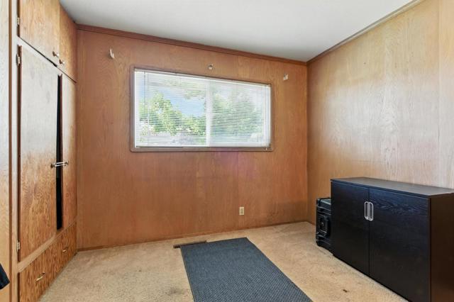 5222 Keystone Drive, Fremont CA: https://media.crmls.org/mediaz/b2bc74ca-ebd7-4ef2-b4a0-b0b36cbc9af2.jpg