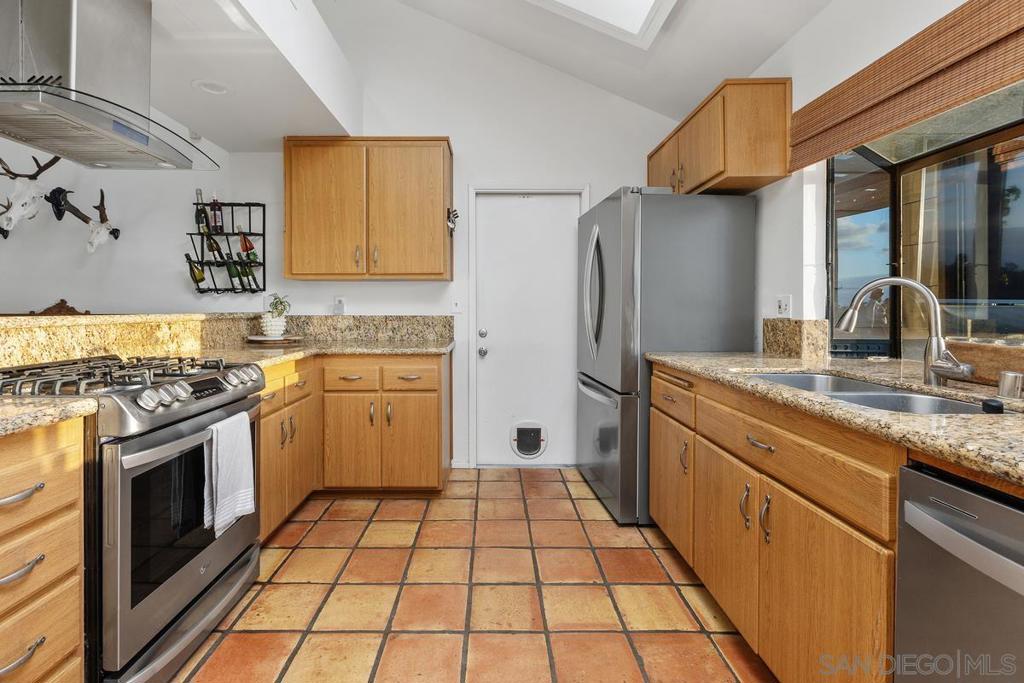 1830 Lucerne Circle - photo 13