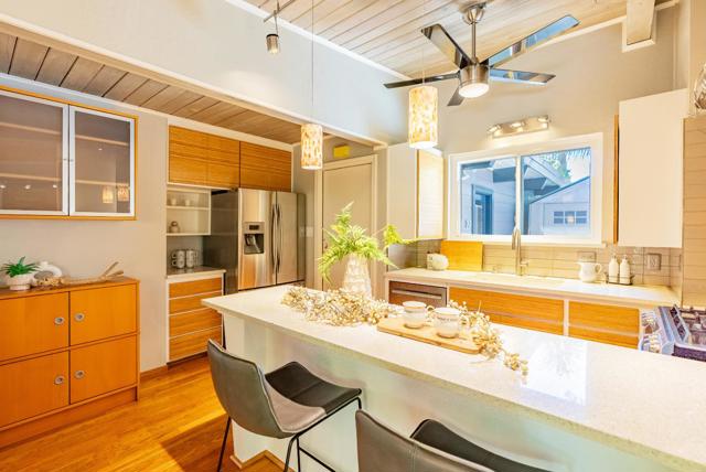 582 Morse Avenue, Sunnyvale CA: https://media.crmls.org/mediaz/b2bfcc51-c894-40a7-b97d-5dc5aa00978c.jpg