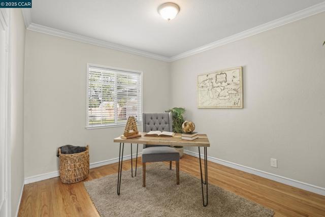 1551 Orange Street, Concord CA: https://media.crmls.org/mediaz/b2bfdf3b-eb59-42e4-8ec3-19e7df00f783.jpg