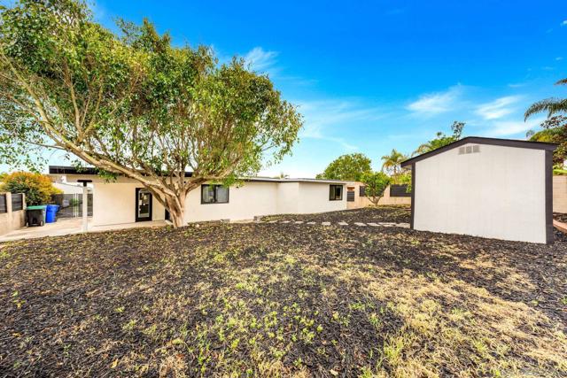 Image 39 of 48 For 4664 Isleta Ave