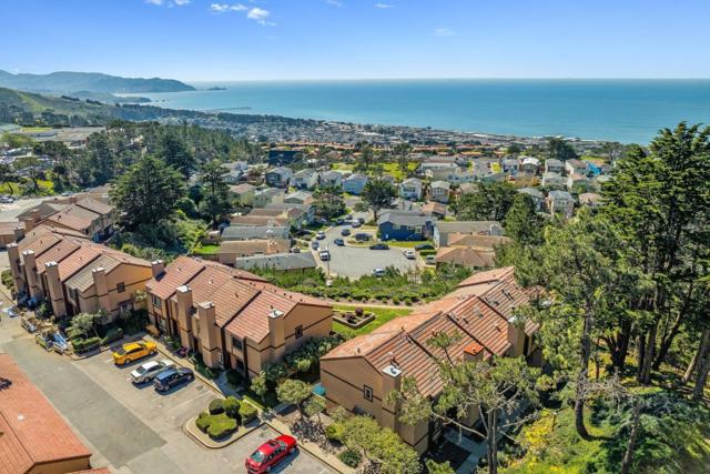 627 Hickey Boulevard, Pacifica CA: https://media.crmls.org/mediaz/b2c093bb-7c2c-4d20-a5b2-52259bf3afea.jpg