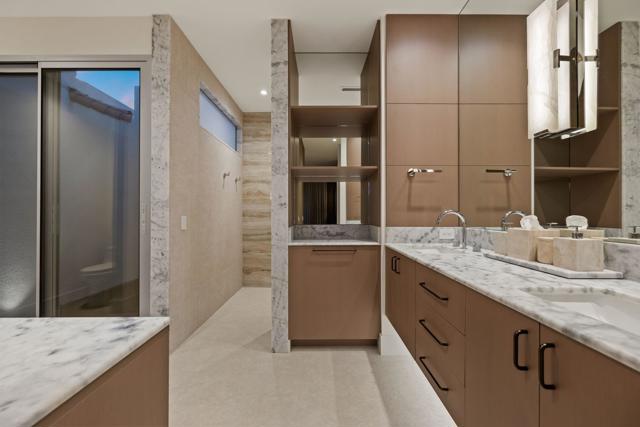 153 Lake Shore Drive, Rancho Mirage, CA 92270