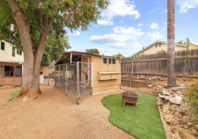 9690 Bundy Drive, Santee CA: https://media.crmls.org/mediaz/b2c1ca97-f9ae-4edc-b9a9-de6a166e8a0d.jpg