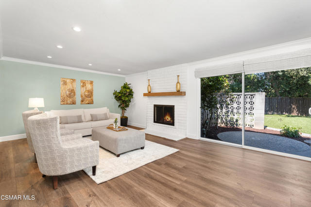 1063 Valley High Avenue, Thousand Oaks CA: https://media.crmls.org/mediaz/b2c365c0-bc7a-4f59-aae7-78fb8d21cc59.jpg