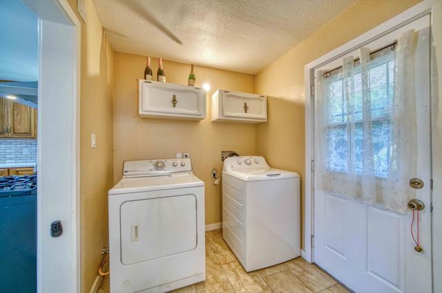 1117 Garner Avenue, Salinas CA: https://media.crmls.org/mediaz/b2c3dc92-72c1-4e7d-9205-a7e0ab1b1b84.jpg