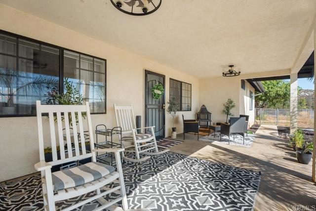 1815 Marc Trail, Campo CA: https://media.crmls.org/mediaz/b2c74543-567f-4dcc-b3a8-2b834402aaef.jpg