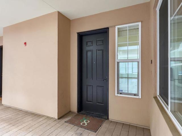 88 S Broadway, Millbrae CA: https://media.crmls.org/mediaz/b2cb0a58-2743-44d5-b11d-218e0a62d802.jpg