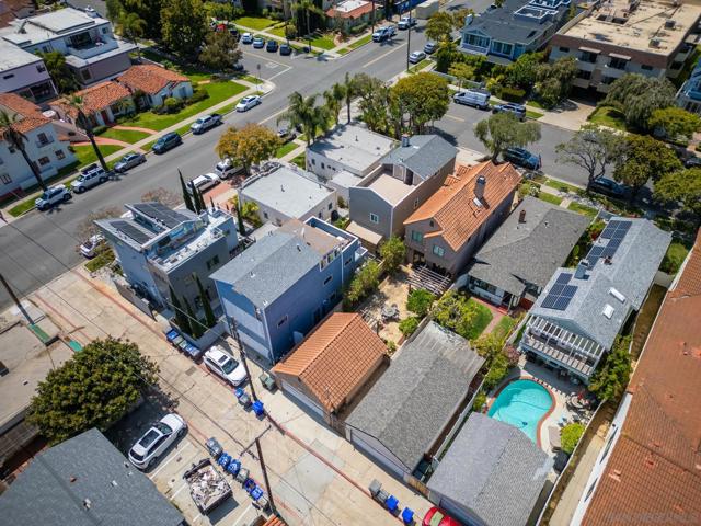 Image 34 of 60 For 867 E Avenue