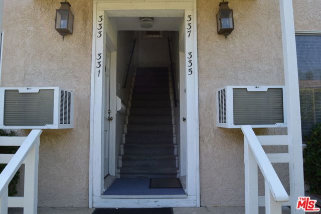 331 CORNELL Drive photo 2
