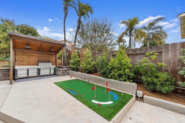 1619 Corte Verano, Oceanside CA: https://media.crmls.org/mediaz/b2cc6bb4-722b-4c7c-ac21-6cd87419cc84.jpg