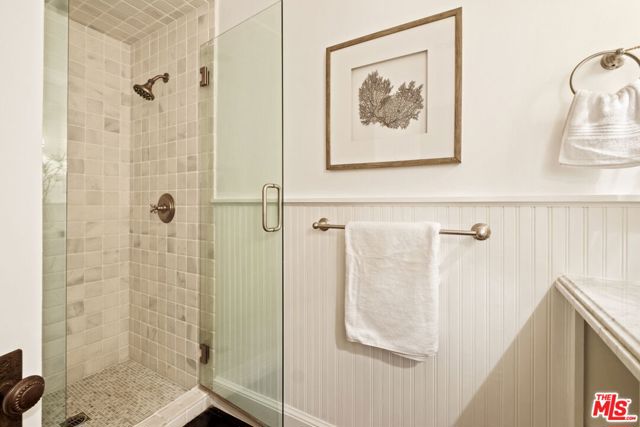 8455 Fountain Avenue, West Hollywood CA: https://media.crmls.org/mediaz/b2cd1ae5-1047-4c1b-832e-0b7dd68a26b6.jpg