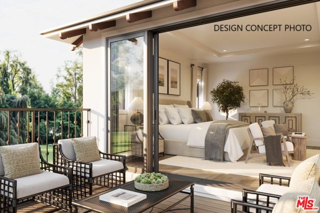 634 15th Street, Santa Monica CA: https://media.crmls.org/mediaz/b2cedc30-75a2-4d06-b56a-a027d48bec7e.jpg