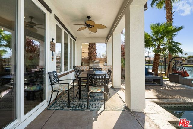 42871 Beato Drive, Indio CA: https://media.crmls.org/mediaz/b2cf2a96-02bd-4fd9-a19c-1eee1417e7f1.jpg