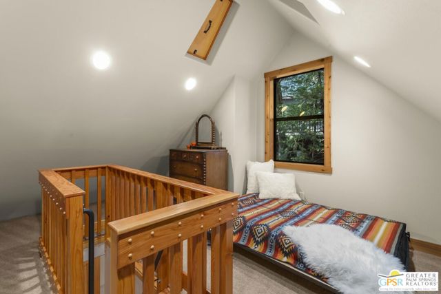 55041 Pine Crest Avenue, Idyllwild CA: https://media.crmls.org/mediaz/b2cfb249-ab1b-4206-8ca4-d1a57a81e2a1.jpg