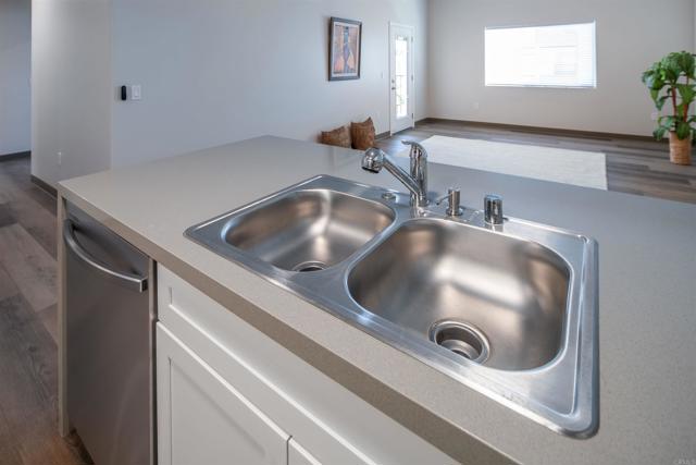 523 16Th Street, Ramona CA: https://media.crmls.org/mediaz/b2d051e6-f7d6-4cc9-875f-bd55bf6d2637.jpg