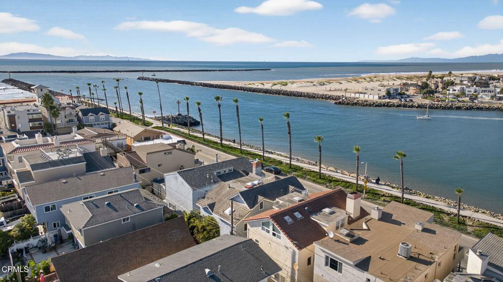 MLS #V1-33403 image #43