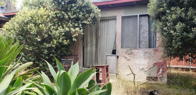 815 Reed Avenue, San Diego CA: https://media.crmls.org/mediaz/b2d0ac65-3219-4efe-b097-cc8fb6b4455e.jpg