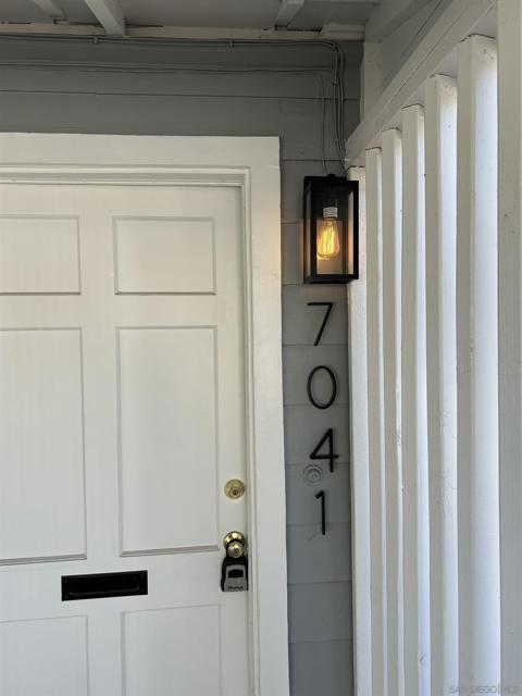 7041 Stanford Avenue, La Mesa CA: https://media.crmls.org/mediaz/b2d0f0cd-5cad-4d0a-a32d-744394db2394.jpg